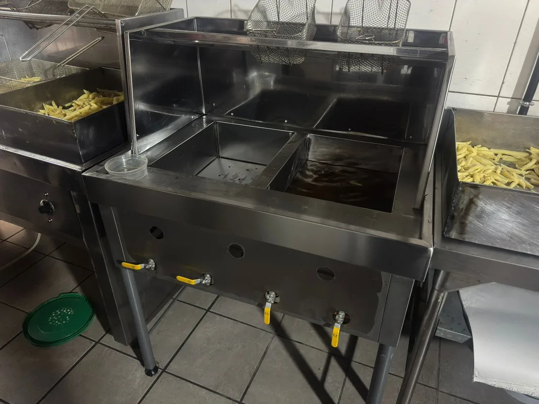 Technician providing cold room installation service in Durban North